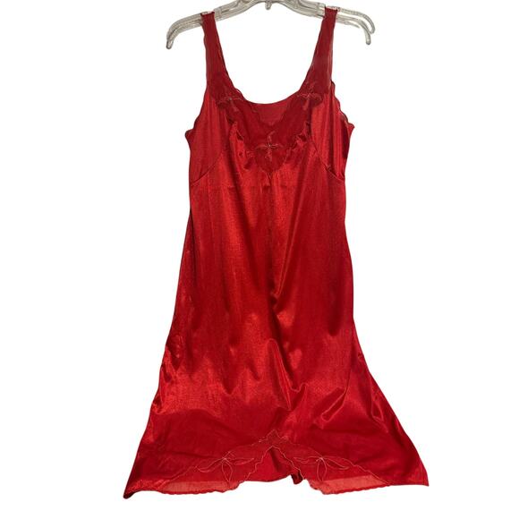 Vintage Contessa Nylon Red Slip Chemise w Floral Lace Size 32 Night Gown Sexy - Picture 1 of 7